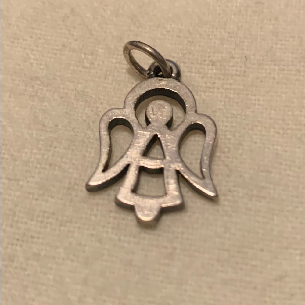 Retired James Avery Silver Angel Necklace Pendant